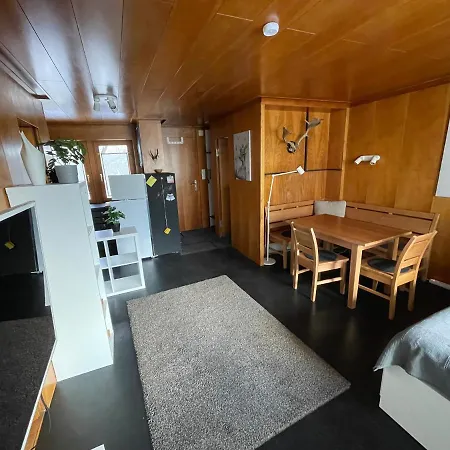 Zentrum * קיצביהל